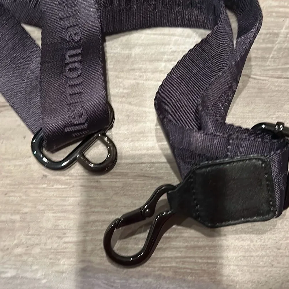 Lululemon black belt one size￼ unisex